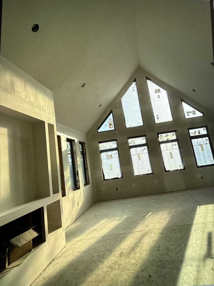 Cesar's Drywall project — vaulted great room